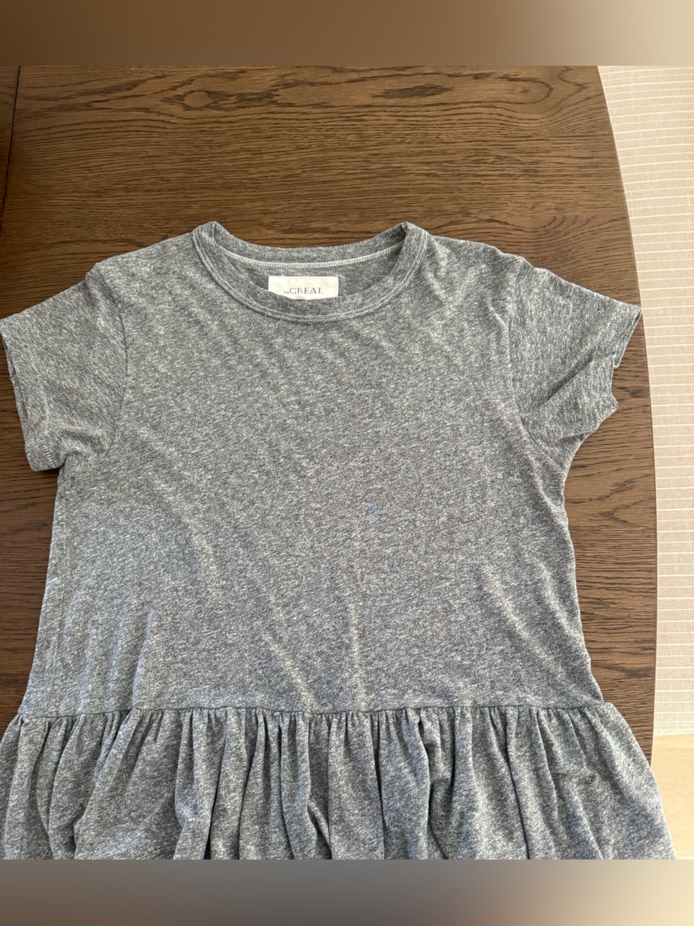 THE GREAT. Women's Short Sleeve Heather Gray Tee with Peplum